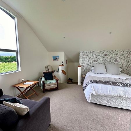 マスタートン Le Gra Vineyard And Winery Bed & Breakfast エクステリア 写真