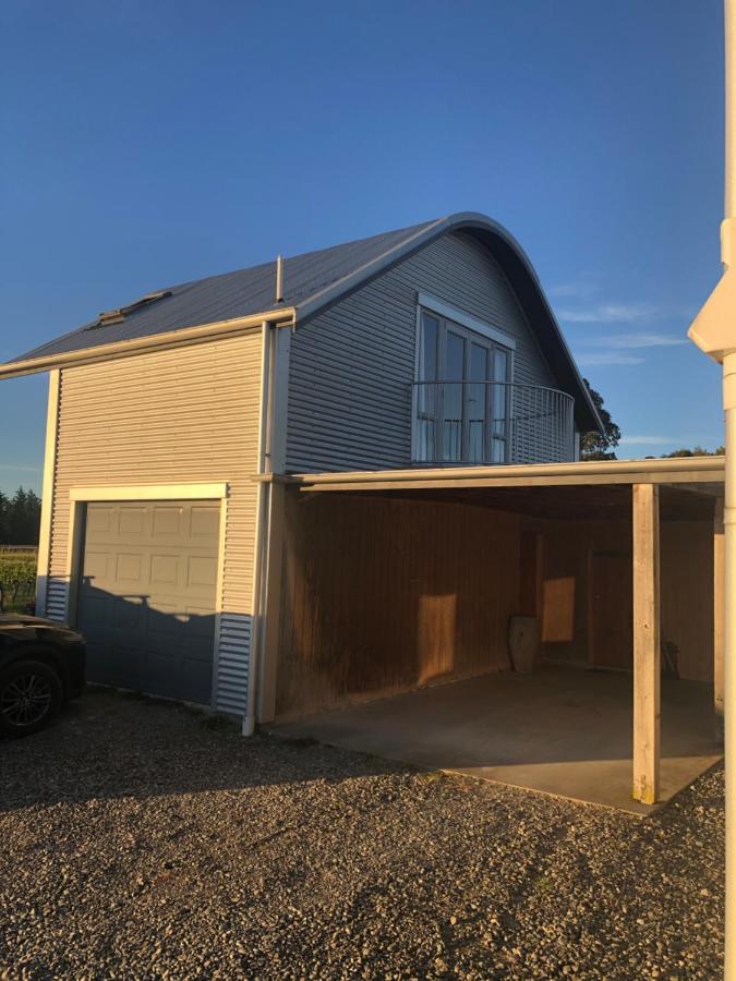 マスタートン Le Gra Vineyard And Winery Bed & Breakfast エクステリア 写真