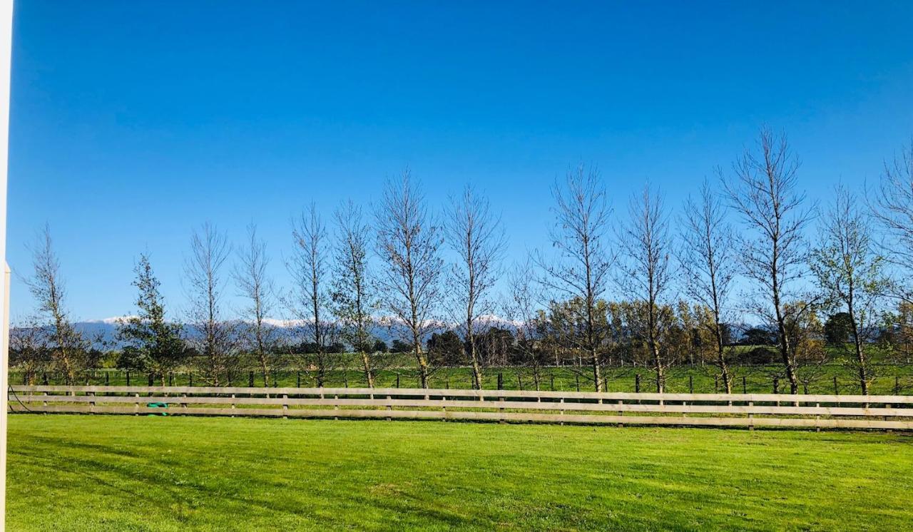 マスタートン Le Gra Vineyard And Winery Bed & Breakfast エクステリア 写真